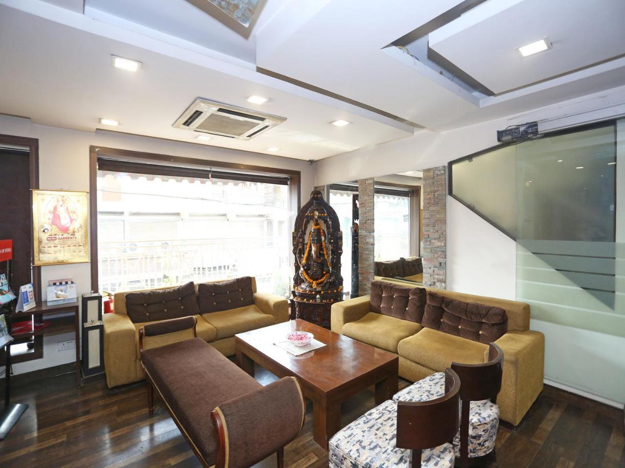 Hotel Clark Heights Yeni Delhi Dış mekan fotoğraf