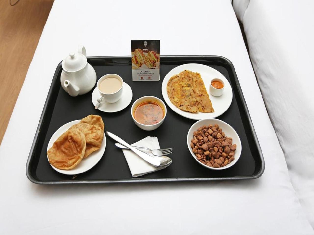 Hotel Clark Heights Yeni Delhi Dış mekan fotoğraf