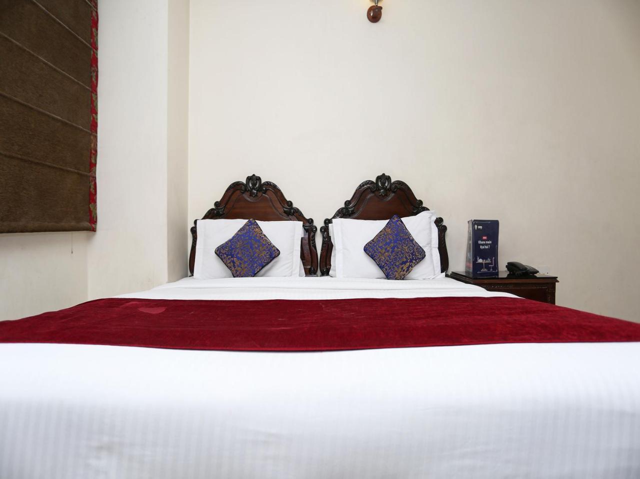 Hotel Clark Heights Yeni Delhi Dış mekan fotoğraf
